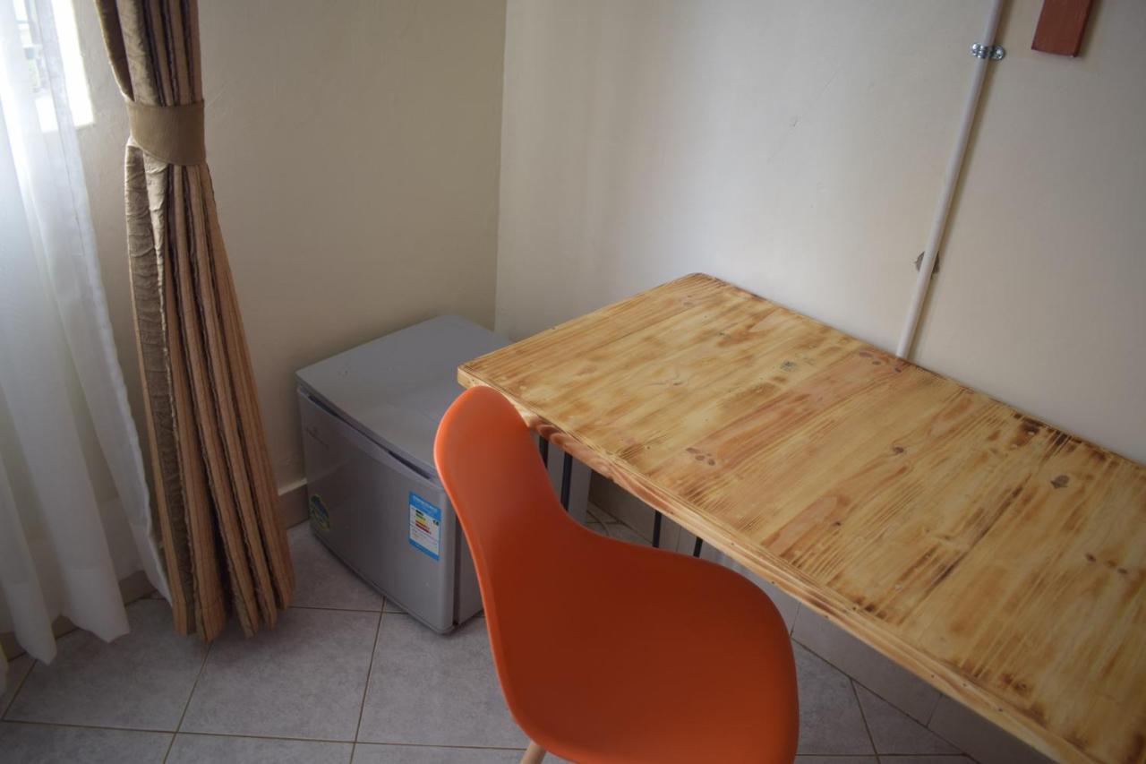 Acacia Hotel Mbarara Nyamitanga Buitenkant foto