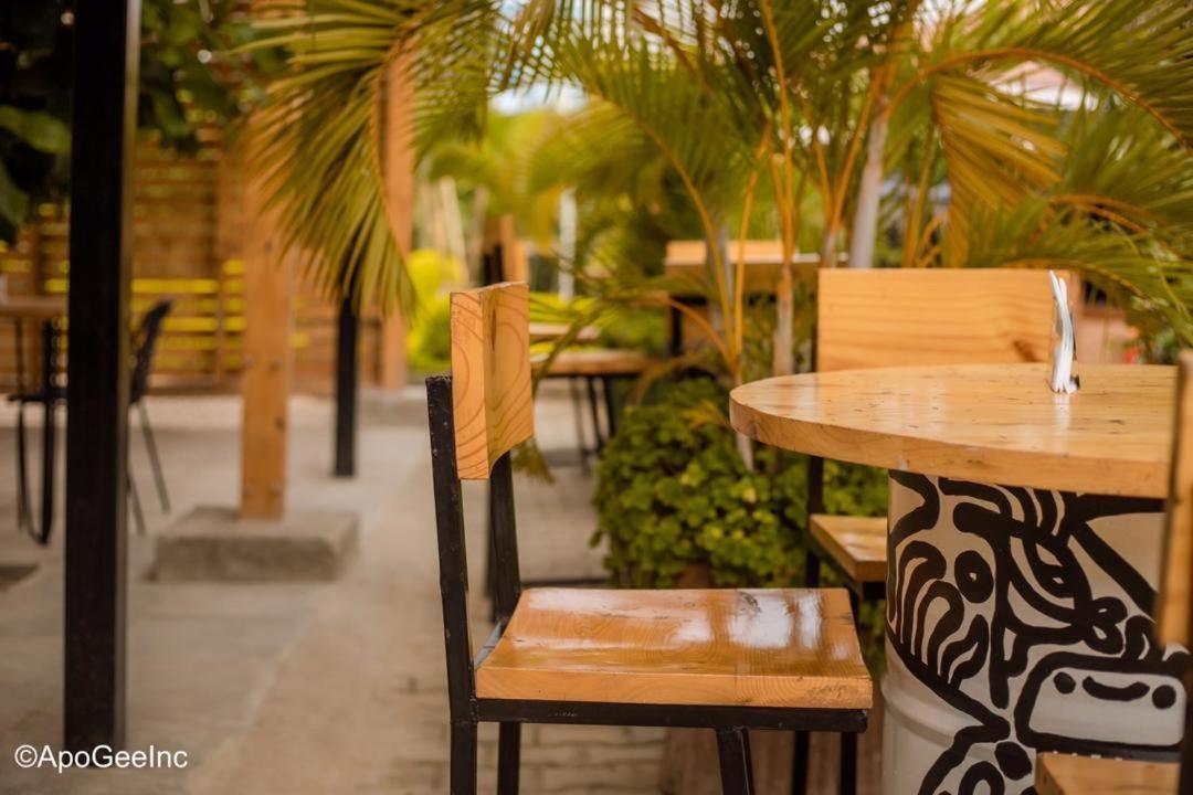 Acacia Hotel Mbarara Nyamitanga Buitenkant foto