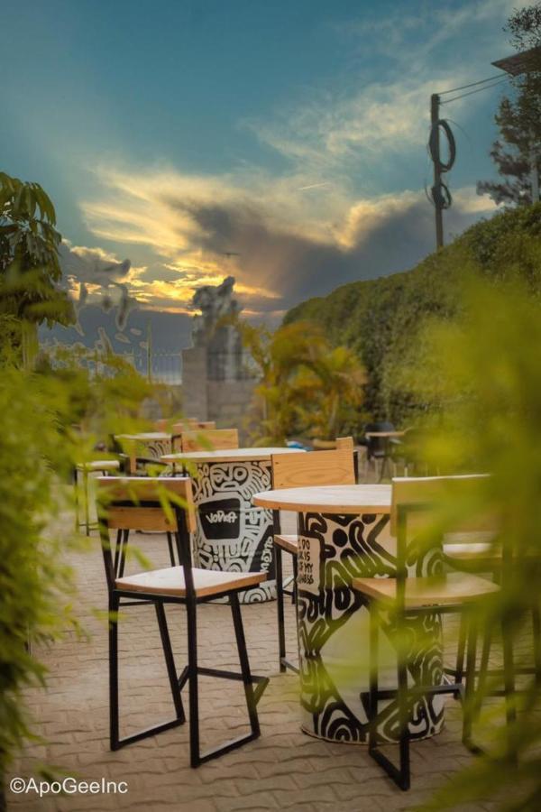 Acacia Hotel Mbarara Nyamitanga Buitenkant foto